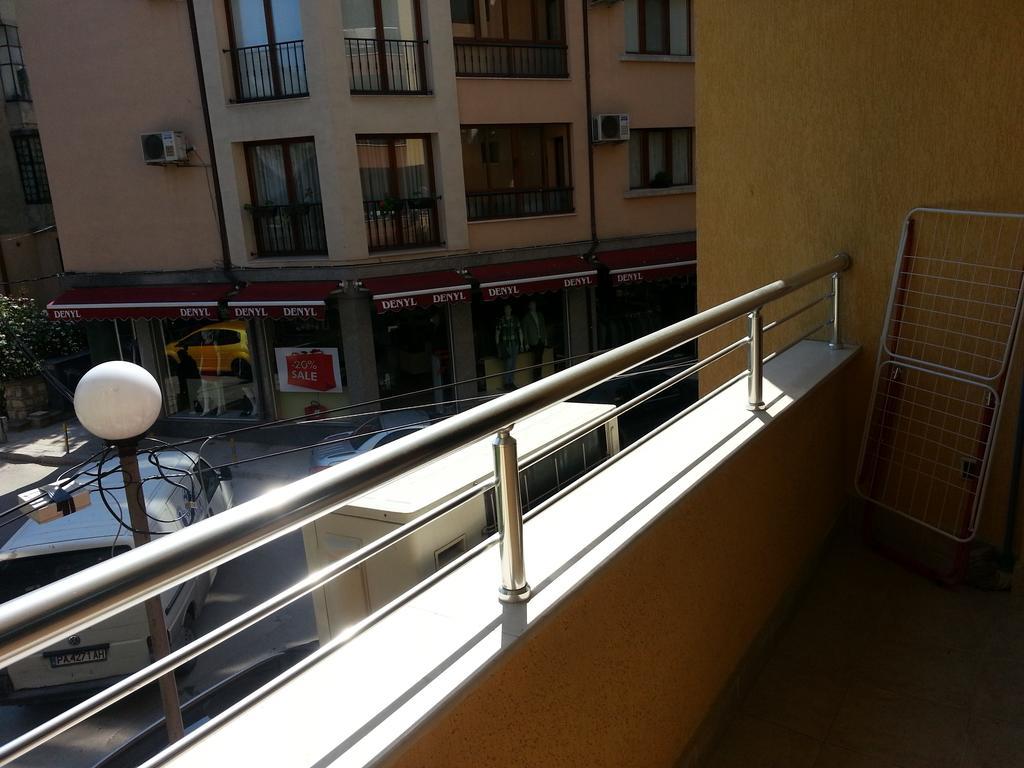 Sea Garden Apartment Idm Varna Exterior photo